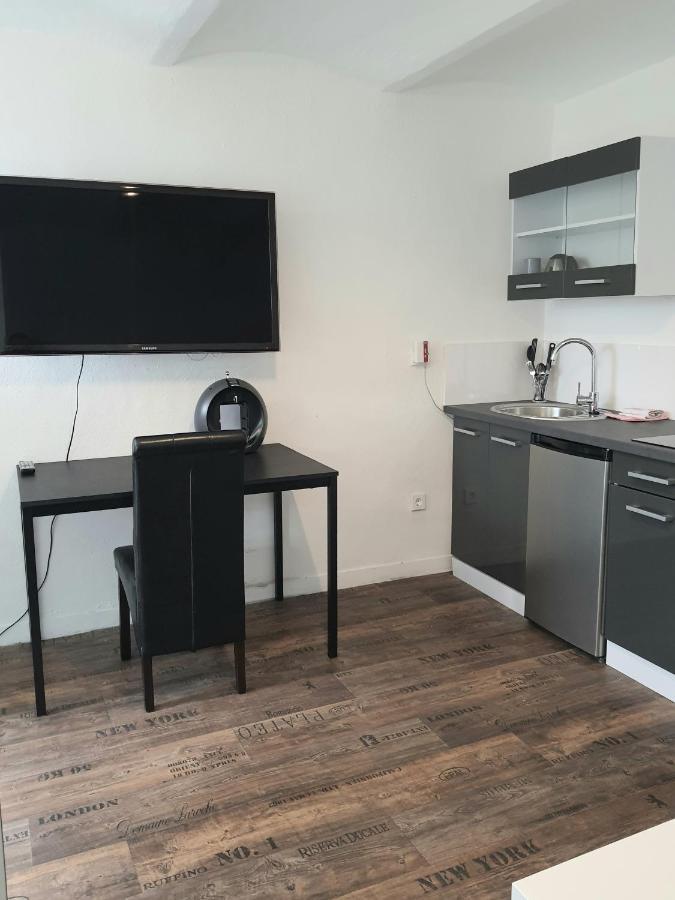 Westerwald Apartments Strassenhaus المظهر الخارجي الصورة